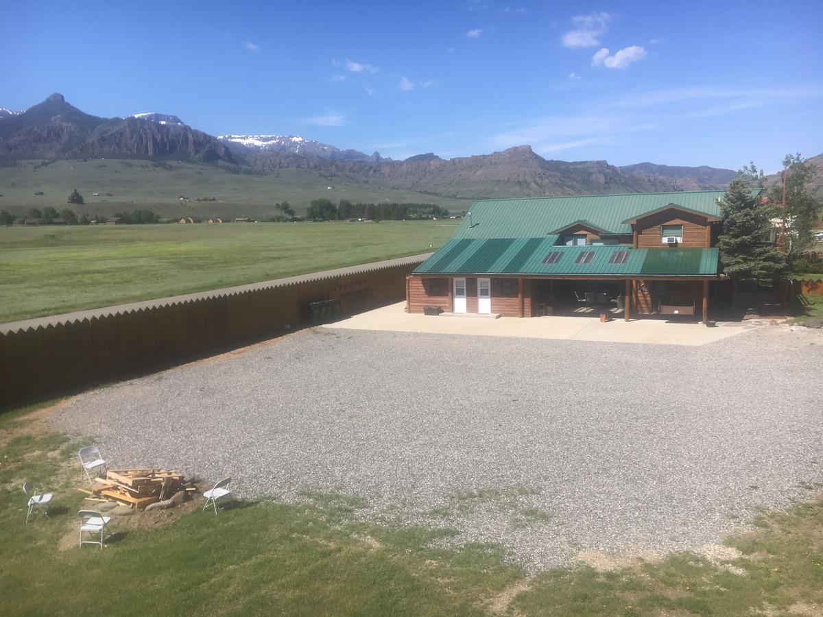 Yellowstone Valley Vacation Lodge Cody Buitenkant foto